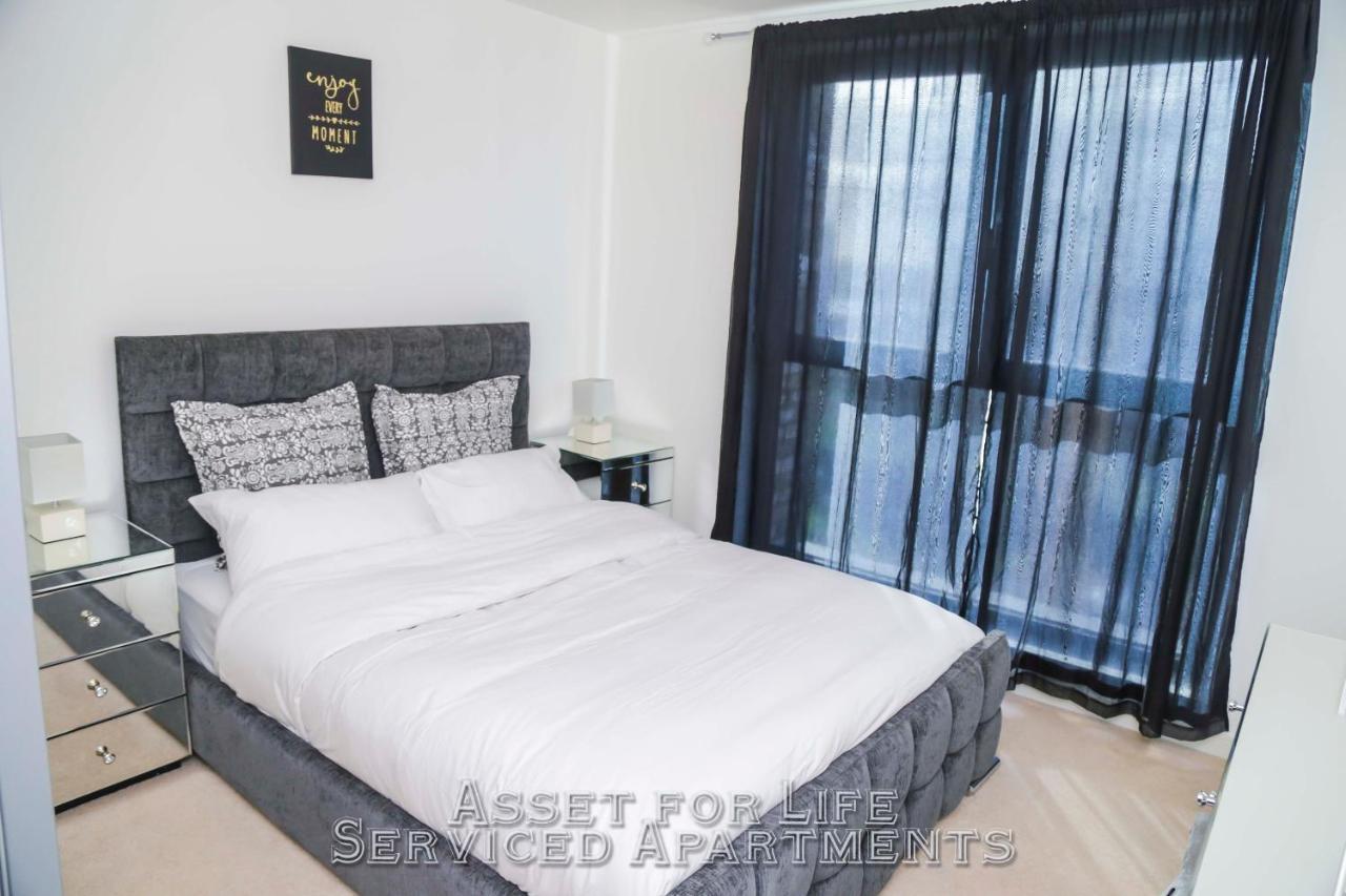 לונדון Pontoon Dock Key Workers Apartment מראה חיצוני תמונה